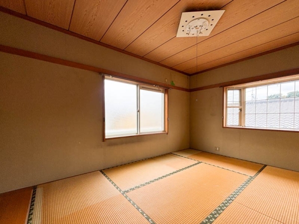 横浜市神奈川区菅田町の中古一戸建て