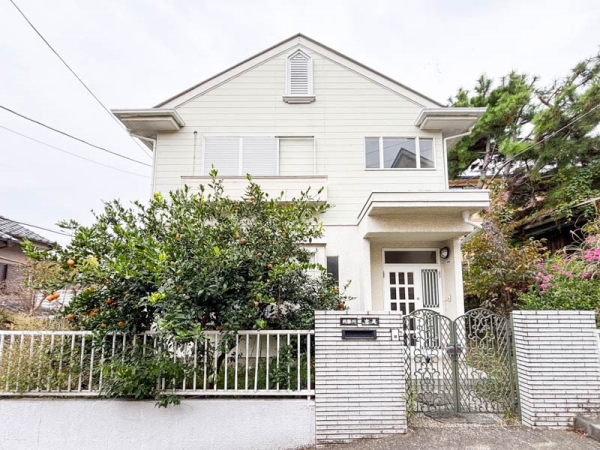 横浜市神奈川区菅田町　中古一戸建て