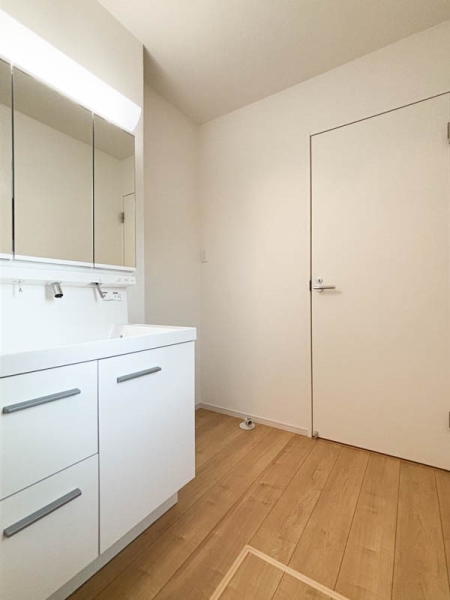 横浜市瀬谷区橋戸３丁目　新築一戸建て