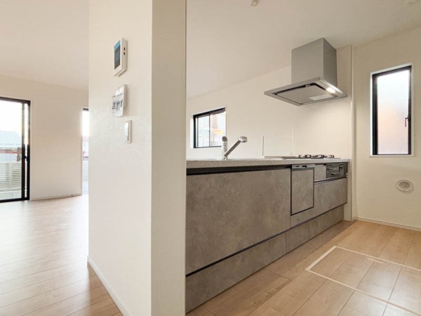 横浜市瀬谷区橋戸３丁目　新築一戸建て