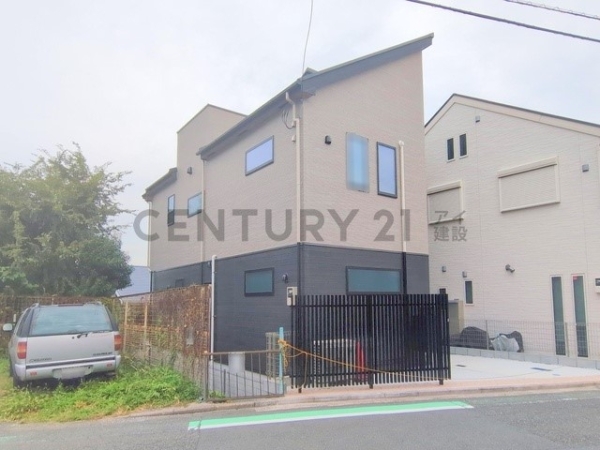 横浜市保土ケ谷区岩井町　新築一戸建て