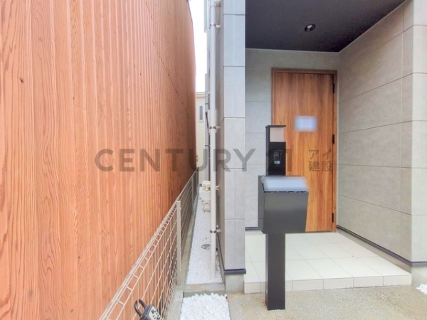 横浜市西区西戸部町３丁目　新築一戸建て