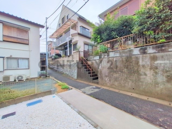 横浜市西区西戸部町３丁目　新築一戸建て