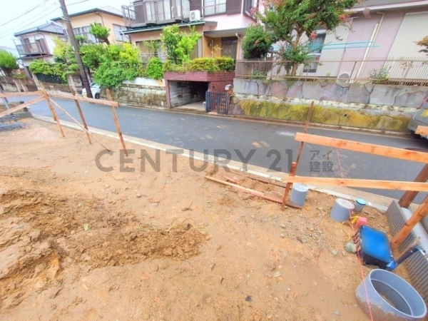 横浜市金沢区富岡西４丁目　新築一戸建て