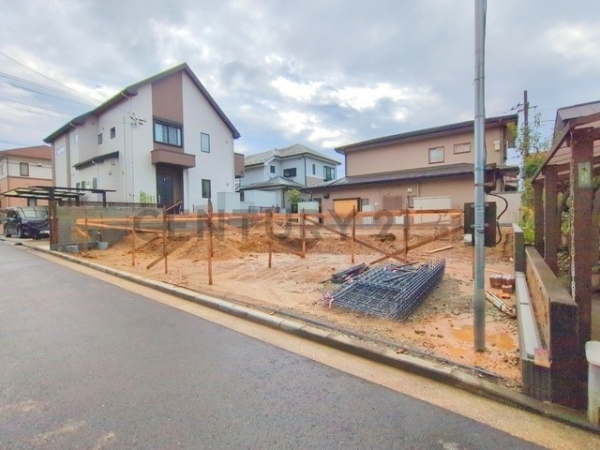 横浜市金沢区富岡西４丁目　新築一戸建て