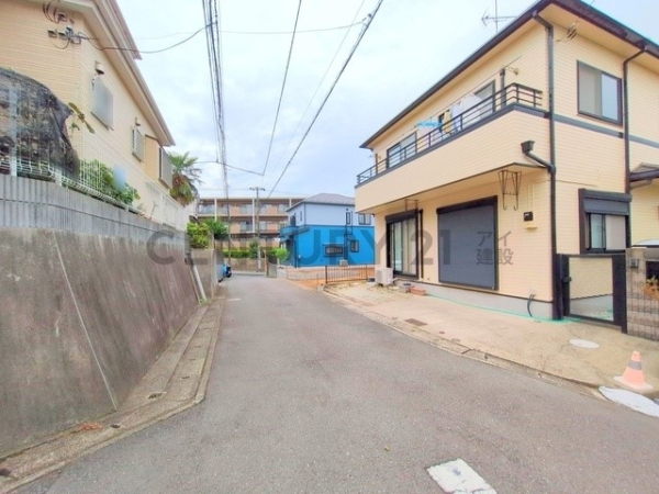 横浜市港南区上永谷３丁目　新築一戸建て