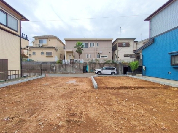 横浜市港南区上永谷３丁目　新築一戸建て