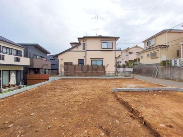 横浜市港南区上永谷３丁目　新築一戸建て