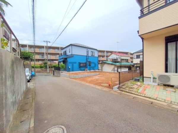 横浜市港南区上永谷３丁目　新築一戸建て