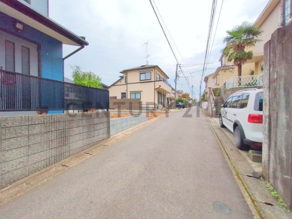 横浜市港南区上永谷３丁目　新築一戸建て