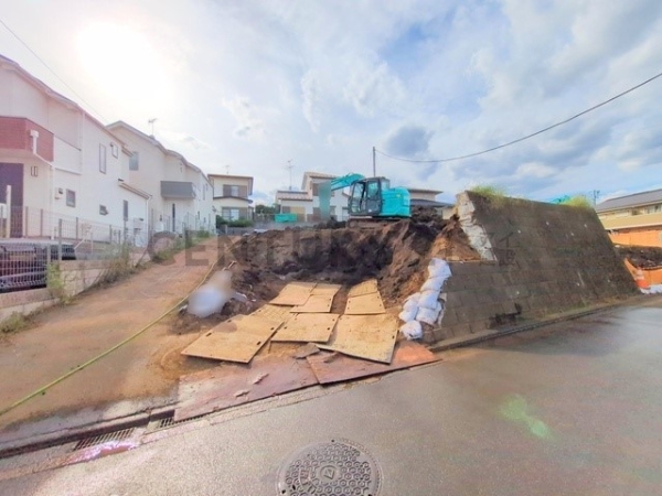 横浜市旭区上白根２丁目　新築一戸建て