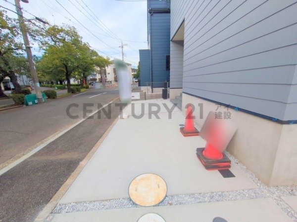 横浜市青葉区新石川４丁目　新築一戸建て