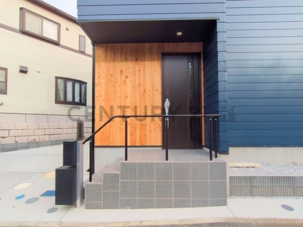 横浜市青葉区新石川４丁目　新築一戸建て