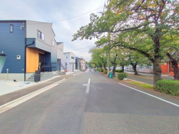 横浜市青葉区新石川４丁目　新築一戸建て