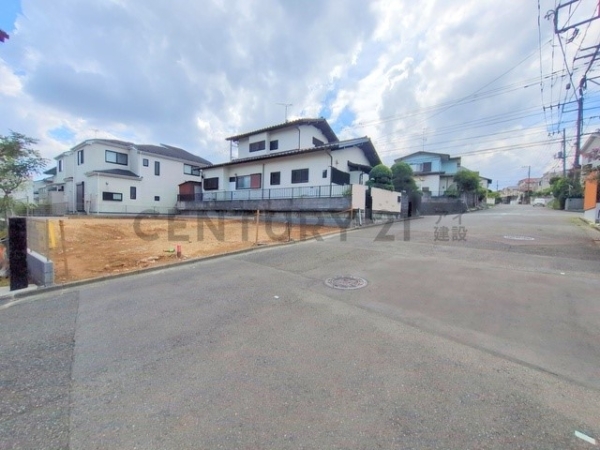 横浜市青葉区奈良町　新築一戸建て
