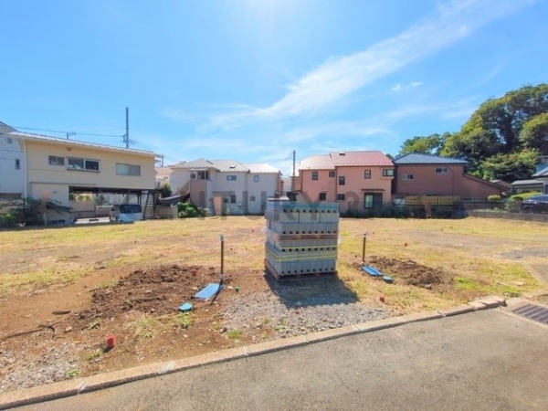 横浜市中区寺久保　新築一戸建て