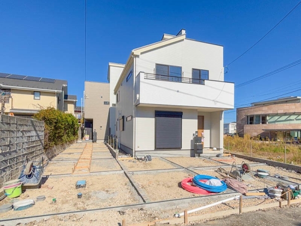 逗子市新宿３丁目　新築一戸建て