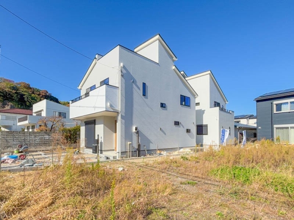 逗子市新宿３丁目　新築一戸建て