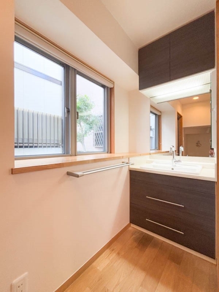 横浜市港南区芹が谷３丁目の中古一戸建て