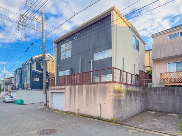 横浜市港南区芹が谷３丁目　中古一戸建て