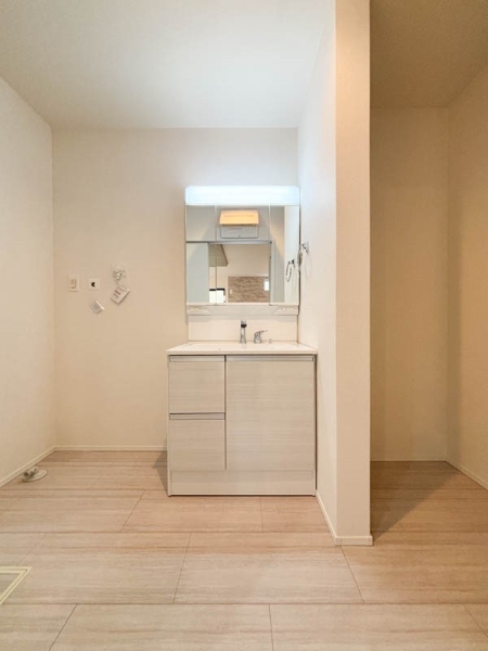 横浜市栄区飯島町　新築一戸建て