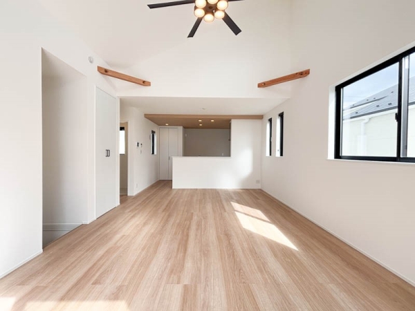 藤沢市弥勒寺３丁目　新築一戸建て