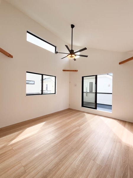 藤沢市弥勒寺３丁目　新築一戸建て