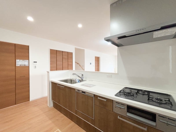 逗子市久木８丁目　新築一戸建て