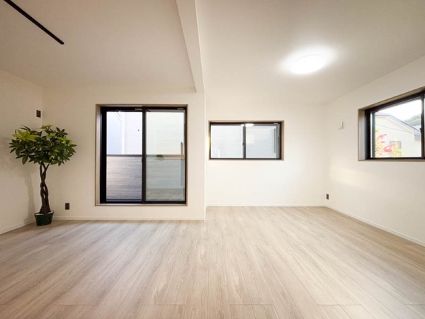 横浜市青葉区もみの木台　新築一戸建て