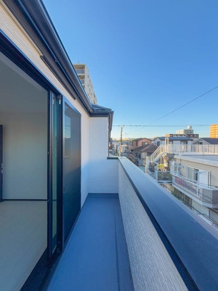 横浜市鶴見区生麦３丁目　新築一戸建て