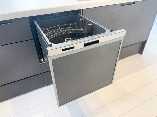 横浜市鶴見区生麦３丁目　新築一戸建て