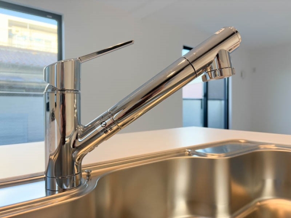 横浜市鶴見区生麦３丁目　新築一戸建て