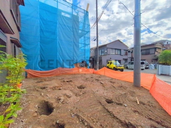 横浜市鶴見区生麦４丁目　新築一戸建て