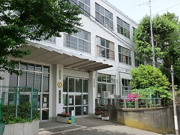 横須賀市深田台　新築一戸建て(横須賀市立豊島小学校)