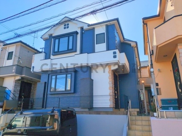 横浜市鶴見区獅子ケ谷１丁目　中古一戸建て
