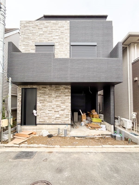 横浜市金沢区六浦東１丁目　新築一戸建て