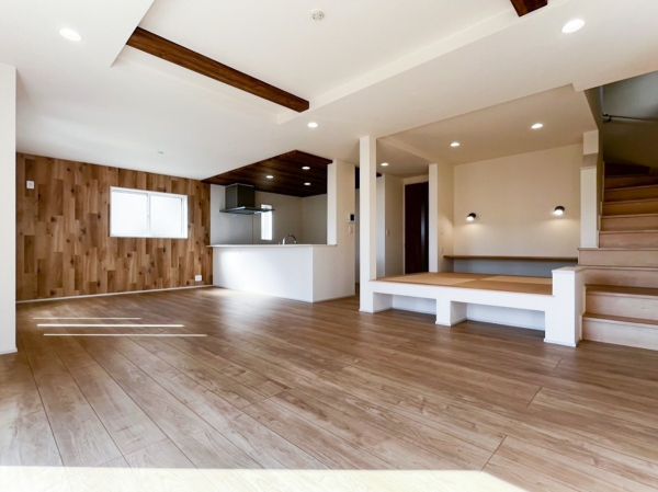 横浜市旭区上白根２丁目　新築一戸建て