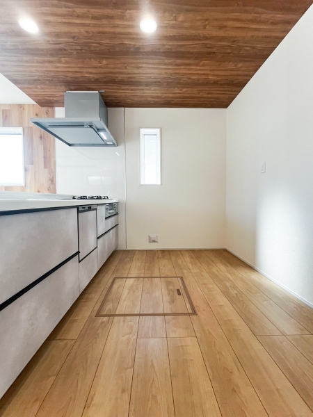 横浜市旭区上白根２丁目　新築一戸建て