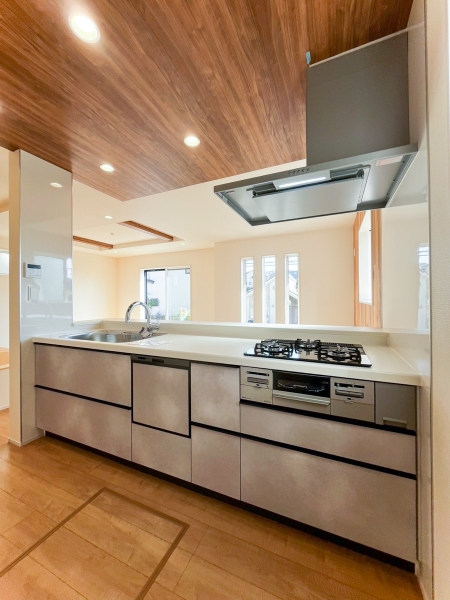 横浜市旭区上白根２丁目　新築一戸建て