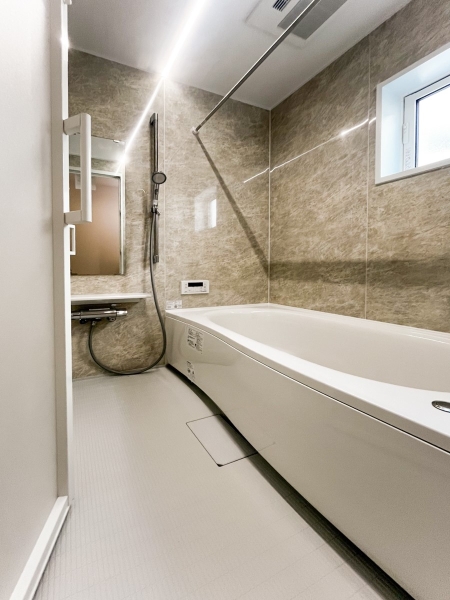 横浜市旭区上白根２丁目　新築一戸建て