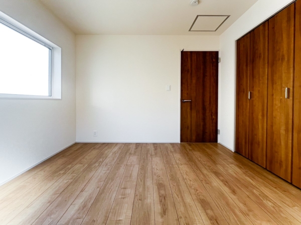 横浜市旭区上白根２丁目　新築一戸建て