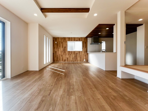 横浜市旭区上白根２丁目　新築一戸建て