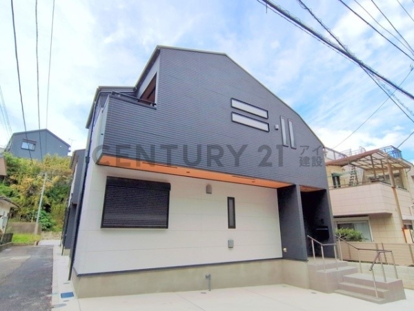 横浜市南区大岡１丁目　新築一戸建て