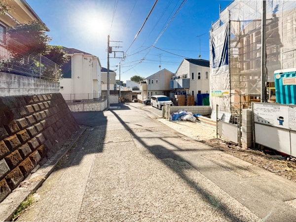 横浜市保土ケ谷区鎌谷町　新築一戸建て