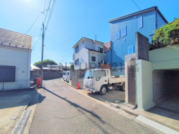 横浜市保土ケ谷区峰沢町　新築一戸建て