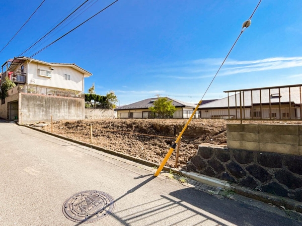 横浜市港南区芹が谷１丁目　新築一戸建て