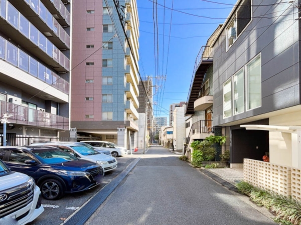 横浜市西区花咲町４丁目　中古一戸建て
