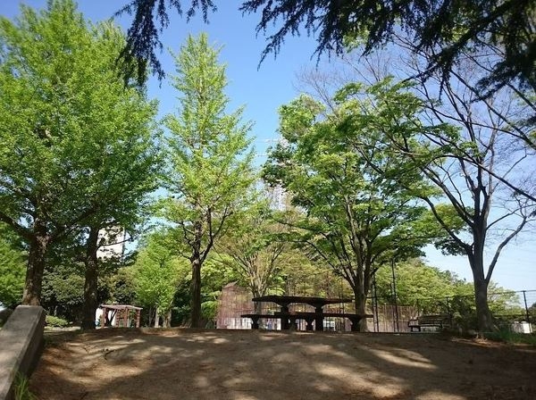 横浜市栄区野七里1丁目の土地(野七里第一公園)