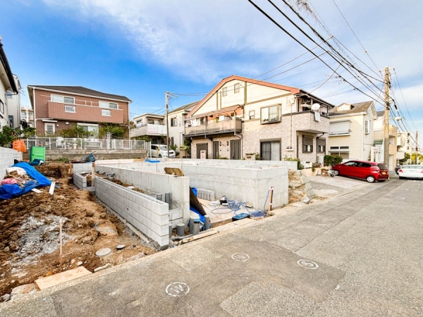 横浜市青葉区千草台　新築一戸建て