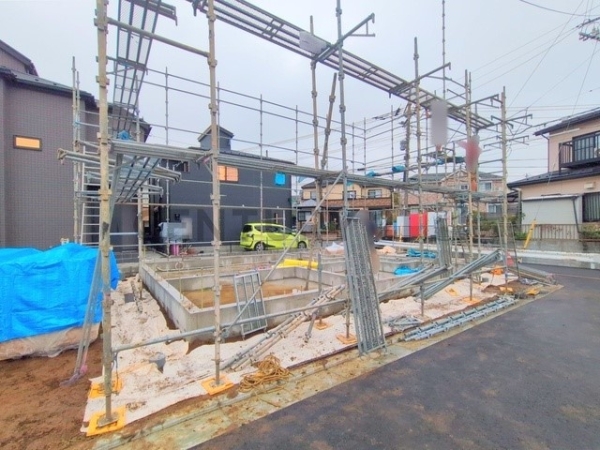 横浜市青葉区大場町　新築一戸建て